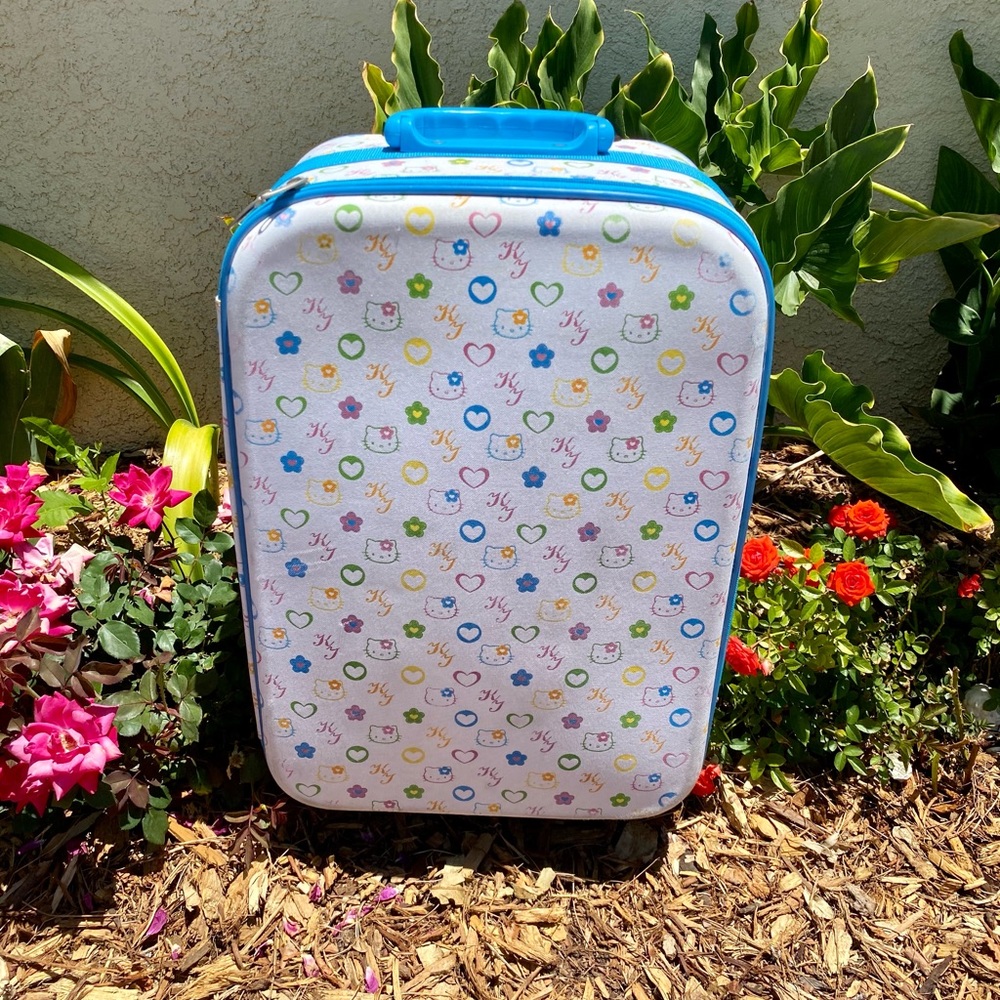 Vintage “Baby Blue” Hello Kitty Suitcase